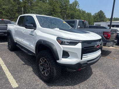 Used 2024 Chevrolet Colorado ZR2 w/ Technology Package