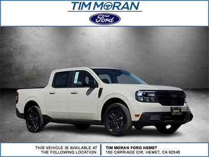 New 2024 Ford Maverick Lariat w/ Black Appearance Package