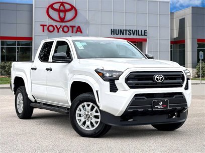 New 2025 Toyota Tacoma SR