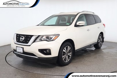 Used 2017 Nissan Pathfinder SL
