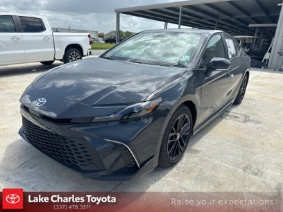 New 2025 Toyota Camry SE
