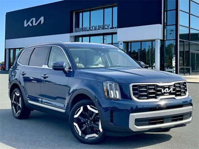 Certified 2023 Kia Telluride S