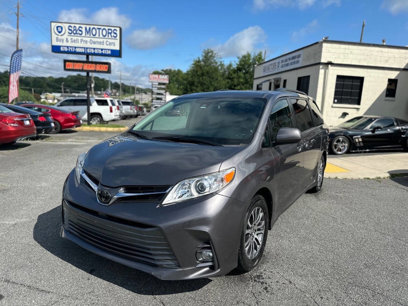 Used 2018 Toyota Sienna
