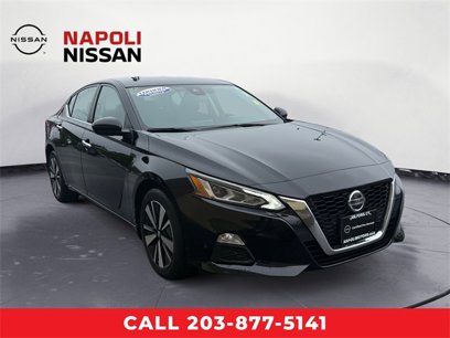 Certified 2022 Nissan Altima 2.5 SV