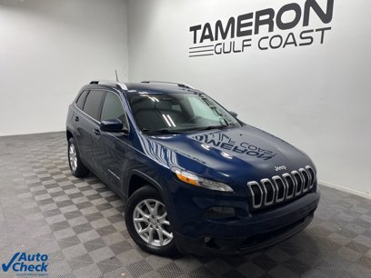 Used 2018 Jeep Cherokee Latitude Plus w/ Comfort/Convenience Group