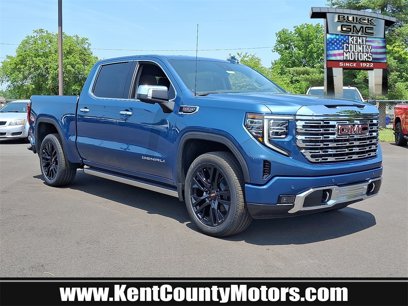 New 2025 GMC Sierra 1500 Denali w/ Denali Reserve Package