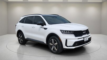 Used 2022 Kia Sorento EX w/ Panoramic Sunroof Package