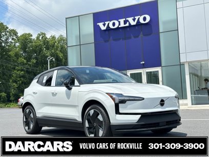 New 2025 Volvo EX30 Plus w/ Climate Package