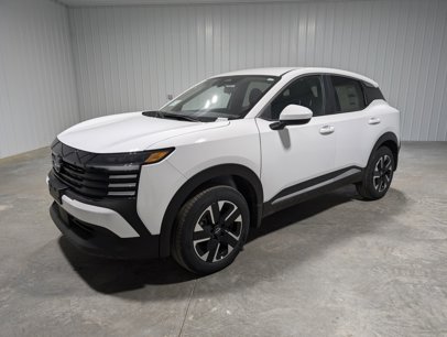 New 2025 Nissan Kicks SV