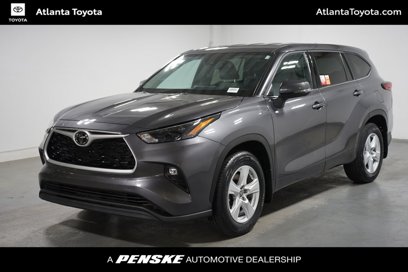 Certified 2022 Toyota Highlander LE