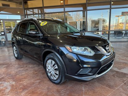 Used 2016 Nissan Rogue S w/ S Family Package
