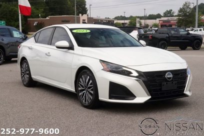 Used 2023 Nissan Altima 2.5 SV