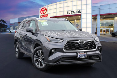 Used 2022 Toyota Highlander XLE