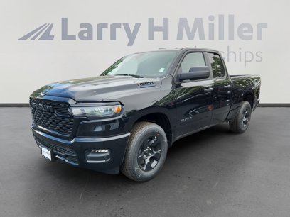 New 2025 RAM 1500 Tradesman w/ Night Edition