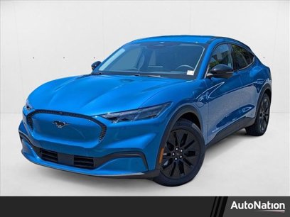 New 2025 Ford Mustang Mach-E Select w/ Comfort Package Lite