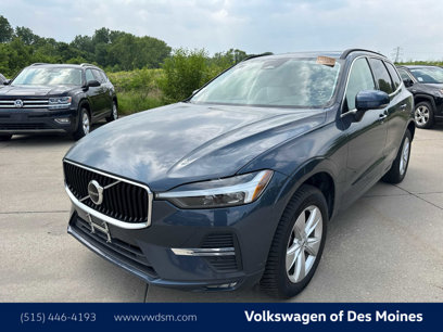Used 2022 Volvo XC60 B5 Momentum