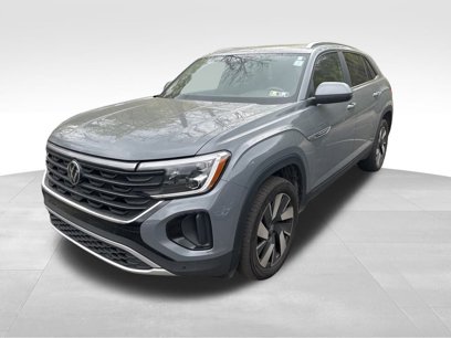 Used 2024 Volkswagen Atlas Cross Sport SE w/ Panoramic Sunroof Package