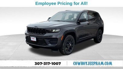 New 2025 Jeep Grand Cherokee Altitude