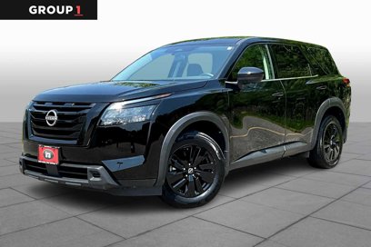 Used 2024 Nissan Pathfinder S