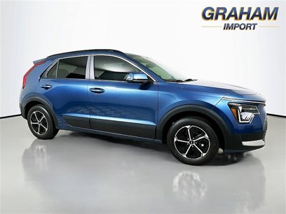 Used 2025 Kia Niro EX