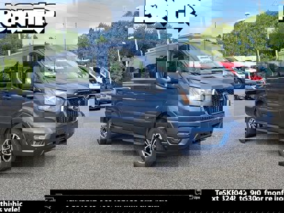 New 2025 Ford Transit 150 Low Roof