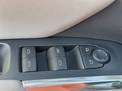 New 2025 Chevrolet Traverse LT w/ Driver Confidence Package