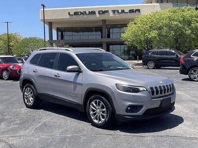 Used 2019 Jeep Cherokee Latitude Plus