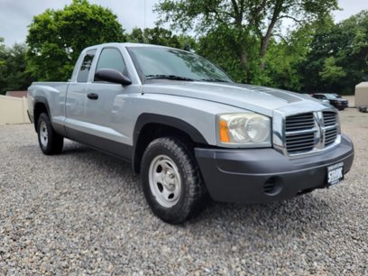 Used 2006 Dodge Dakota ST