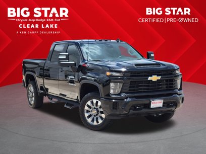 Used 2025 Chevrolet Silverado 2500 Custom w/ Custom Value Package