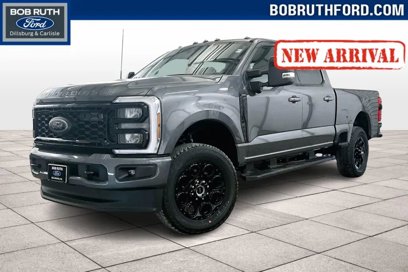 New 2025 Ford F350 Lariat w/ Black Appearance Package