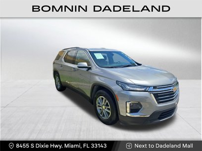 Used 2023 Chevrolet Traverse LT