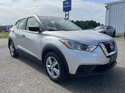 Used 2020 Nissan Kicks S