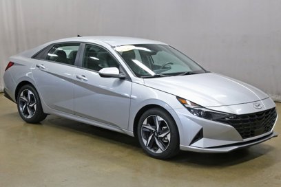 Used 2023 Hyundai Elantra SEL w/ Convenience Package