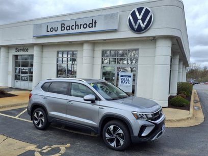New 2024 Volkswagen Taos SE