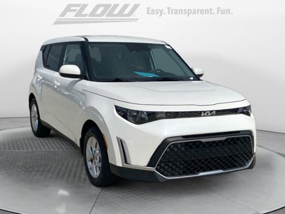 Used 2023 Kia Soul LX w/ Option Group 015