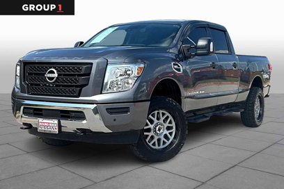 Used 2023 Nissan Titan SV w/ SV Convenience Package