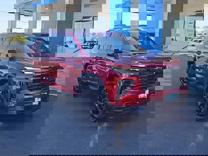 New 2025 Chevrolet Traverse LT w/ Midnight/Sport Edition