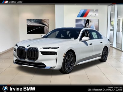 New 2025 BMW i7 eDrive50 w/ Premium Package