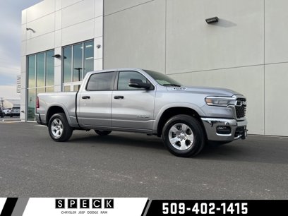New 2025 RAM 1500 4x4 Crew Cab