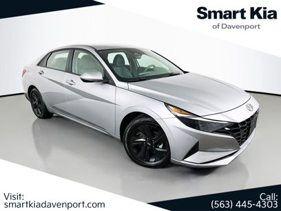 Used 2022 Hyundai Elantra SEL w/ Convenience Package