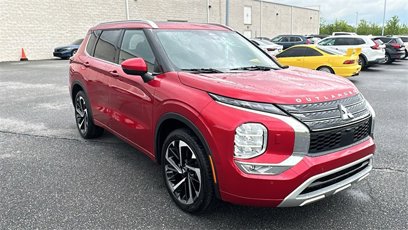 Used 2024 Mitsubishi Outlander SEL