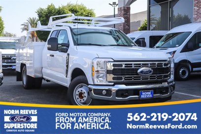 New 2025 Ford F350 XL w/ XL Chrome Package