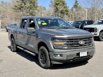 New 2025 Ford F150 XLT w/ Equipment Group 302A MID