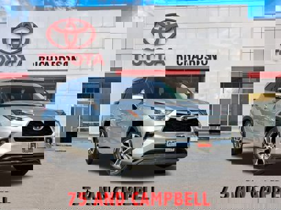 Used 2022 Toyota Highlander XLE
