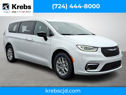 New 2025 Chrysler Pacifica Select