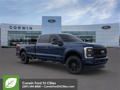 New 2025 Ford F350 Lariat w/ Black Appearance Package