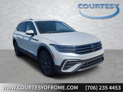 Used 2023 Volkswagen Tiguan SE