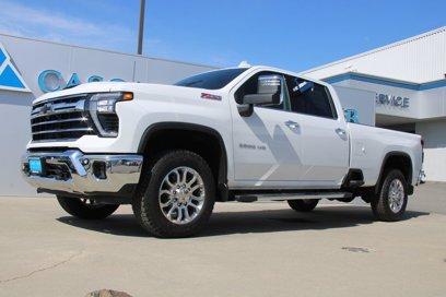 New 2025 Chevrolet Silverado 3500 LTZ w/ LTZ Premium Package