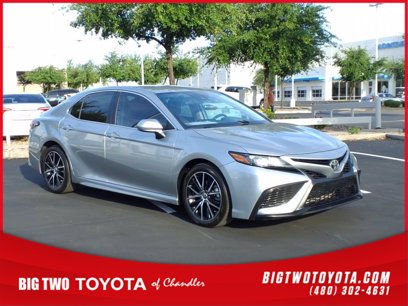Used 2021 Toyota Camry SE w/ Carpet Mat Package (TMS)