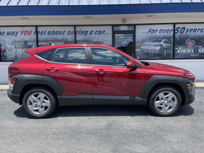 New 2025 Hyundai Kona SE